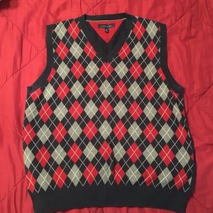 Lot of 4 sweater vest